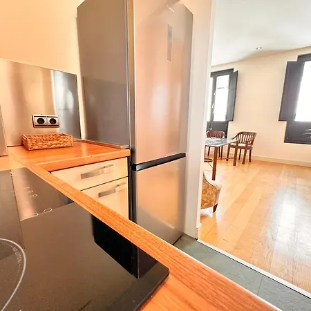 Penthouse Near Cathedral Private Rooftop Private Parking